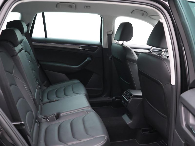 Škoda Kodiaq 2,0 TDI 4x4 DSG Style Plus DPH - fotka 13 z 39