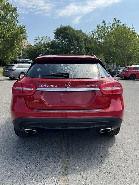Mercedes-Benz GLA (2015)  220d 7G-DCT 4MATIC AMG Styl - fotka 7 z 23