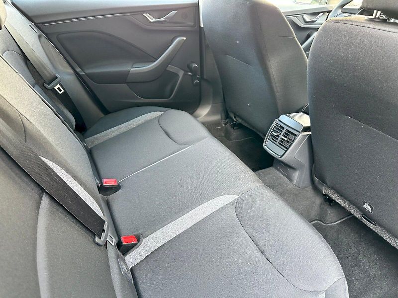 Škoda Scala (2022) 1.0 TSI 81kW AmbitionPlus DSG - fotka 20 z 22