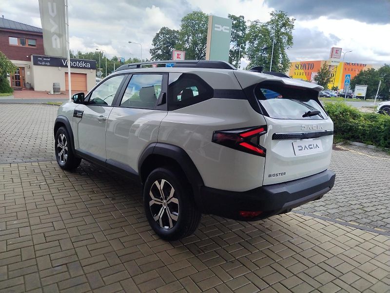 Dacia Bigster (2026) expression mild hybrid-G 140 - fotka 4 z 13