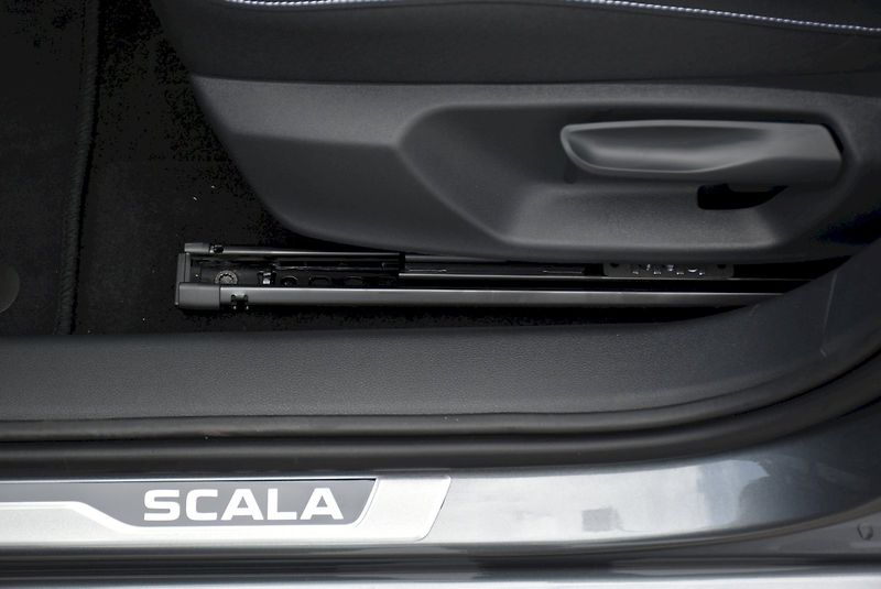 Škoda Scala (2026) Monte Carlo 1,0 TSI 85 kW 6° m - fotka 7 z 34
