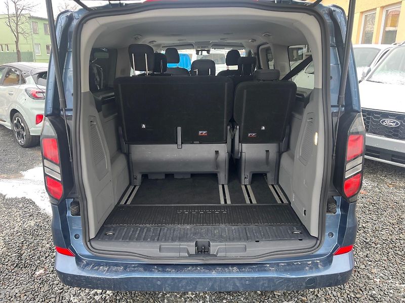 Ford Tourneo Custom (2024) Titanium L2 AWD, 2.0 EcoBlue - fotka 12 z 13