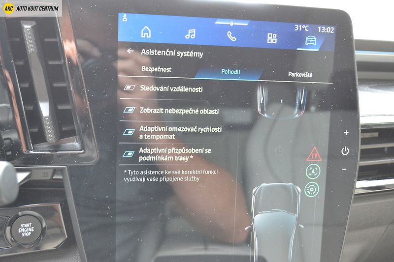 Renault Espace ICONIC E-TECH FULL HYBRID 200k - fotka 57 z 79