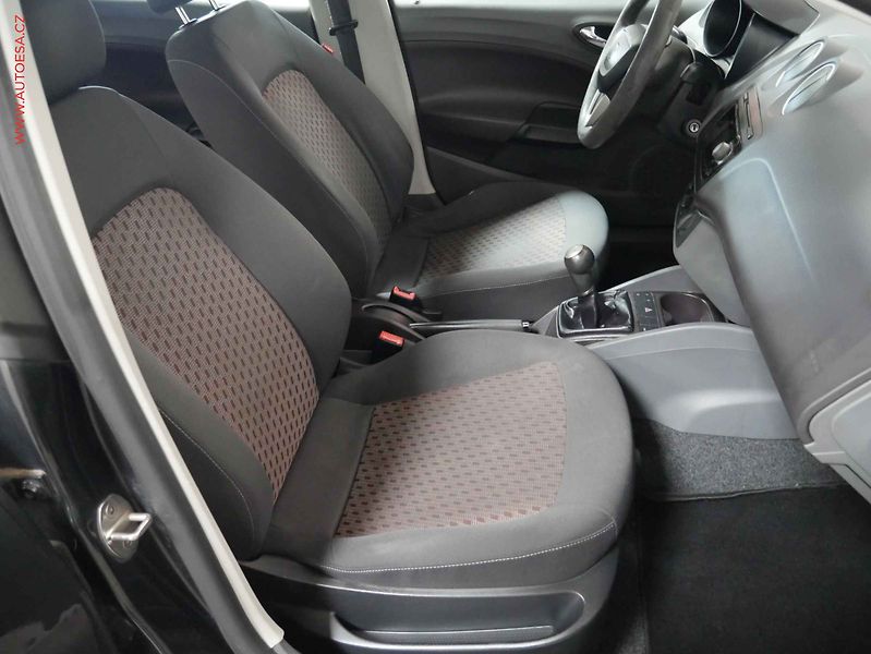 Seat Ibiza (2009) 1.2i, 1.maj,ČR, servis.kniha - fotka 12 z 15