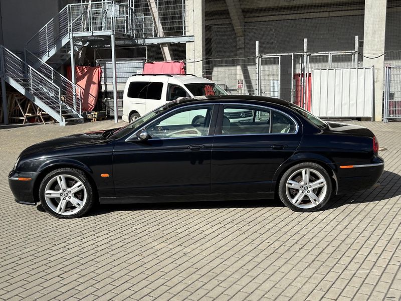 Jaguar S-Type (2007) 2.7D, 152kw Nová STK - fotka 2 z 18
