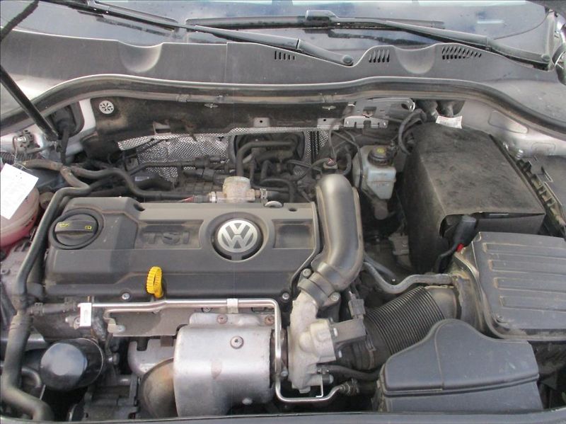Volkswagen Passat 1,4 TSI,DSG,aut.klima,Navi, - fotka 35 z 47