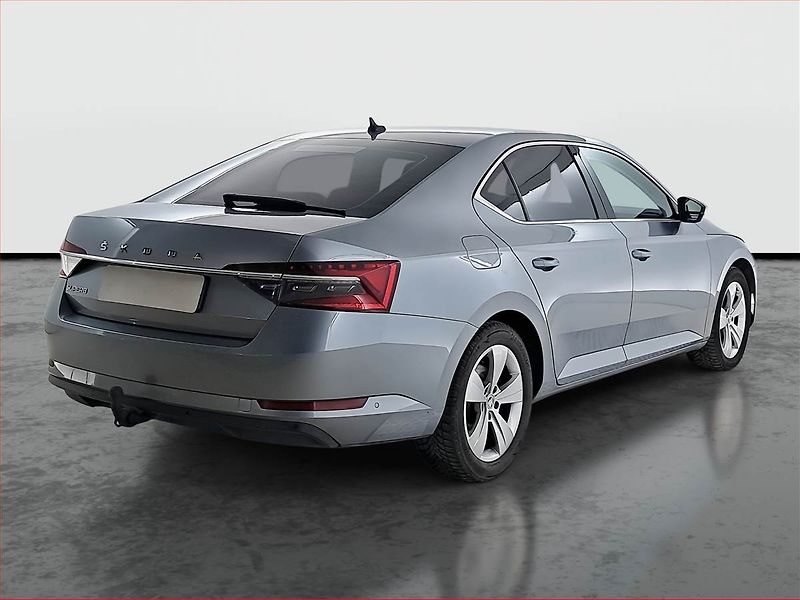 Audi A3 (2017) 1.6 TDI, Xenony, Park. senzory - fotka 5 z 19