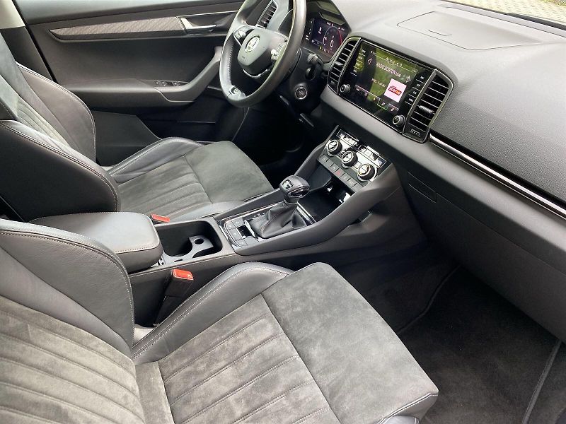 Škoda Karoq (2023) 2.0 TDI 4x4 DSG Style Plus - fotka 10 z 35