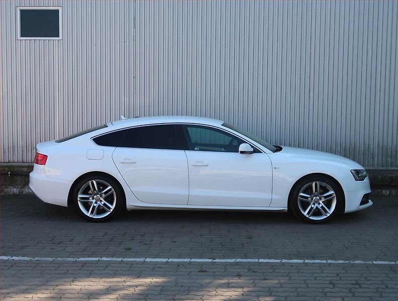 Audi A5 (2014) S-Line 2.0 TDI, 4X4, Automat - fotka 6 z 20