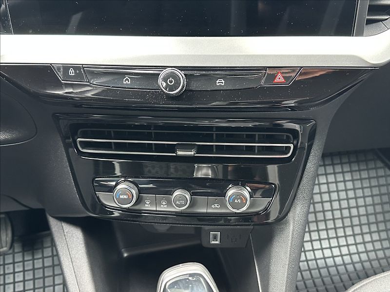 Opel Mokka 1,2 Turbo 136PS  Edition - fotka 26 z 54