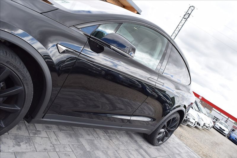 Tesla Model X 100D 4x4 ZÁRUKA TAŽNÉ - fotka 8 z 36