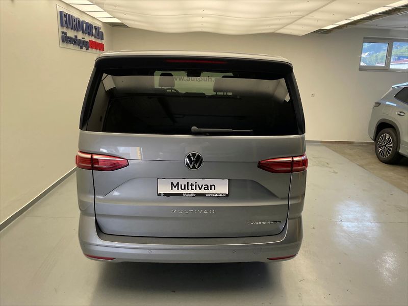 Volkswagen Multivan Long Life 1,5 TSI PHEV 4MOT - fotka 4 z 28