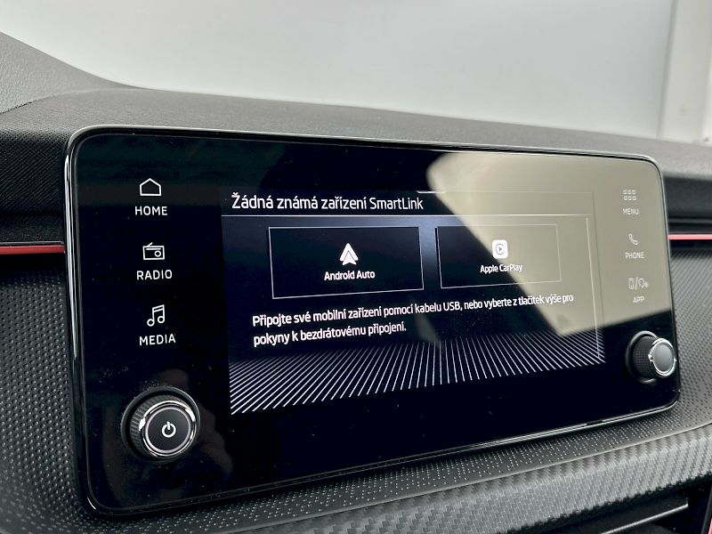 Škoda Kamiq (2025) DSG 1.0TSI 85kW Monte Carlo - fotka 14 z 32