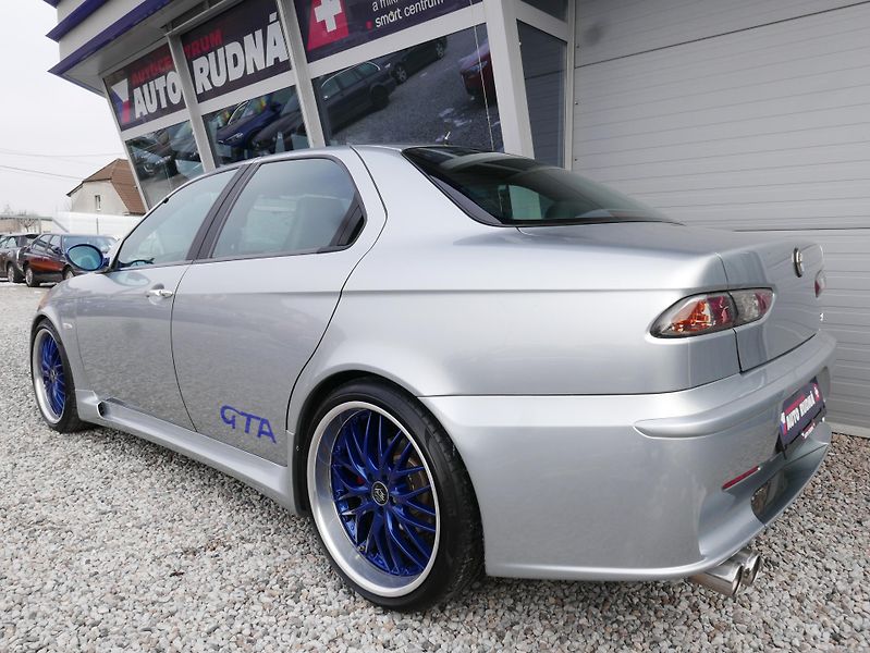Alfa Romeo 156 3,2 GTA 184kW - fotka 11 z 30