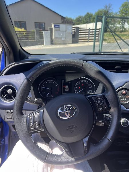 Toyota Yaris (2020) - fotka 4 z 7