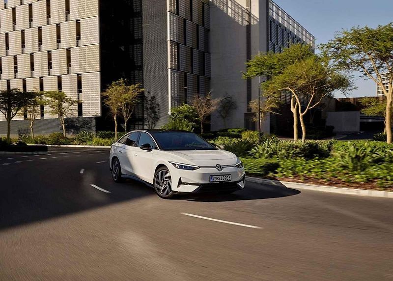 Automobilka Volkswagen odhalila na slavnostní premiéře v Berlíně nový model ID.7.