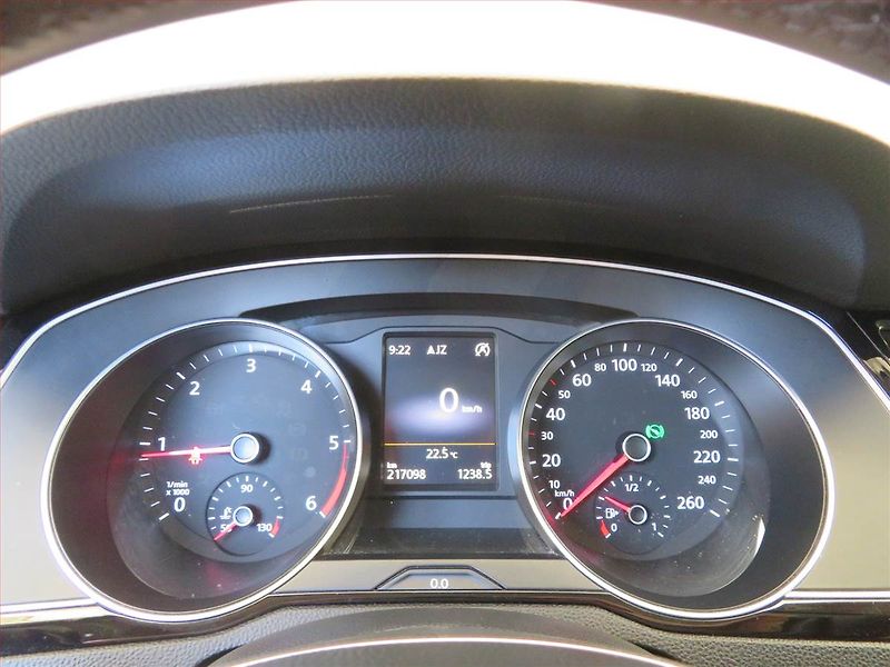 Volkswagen Passat (2016) Highline 2.0 TDI, 4X4 - fotka 11 z 16