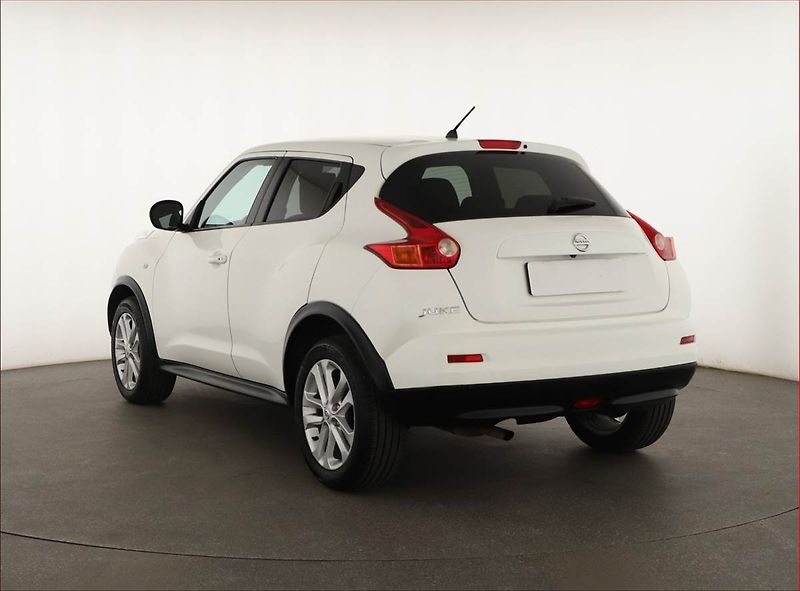 Nissan Juke (2012) 1.6 i, Automat, Navi, Tempomat - fotka 4 z 16