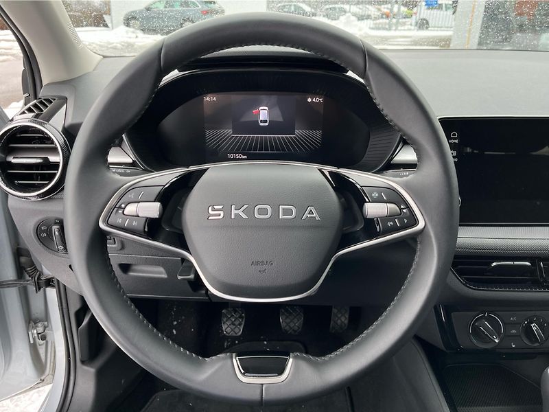 Škoda Fabia 1.0 MPI 59 kW Selection - fotka 13 z 26