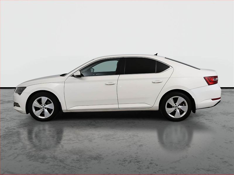 Škoda Superb (2016) Style 2.0 TDI, Automat, Navi - fotka 3 z 18