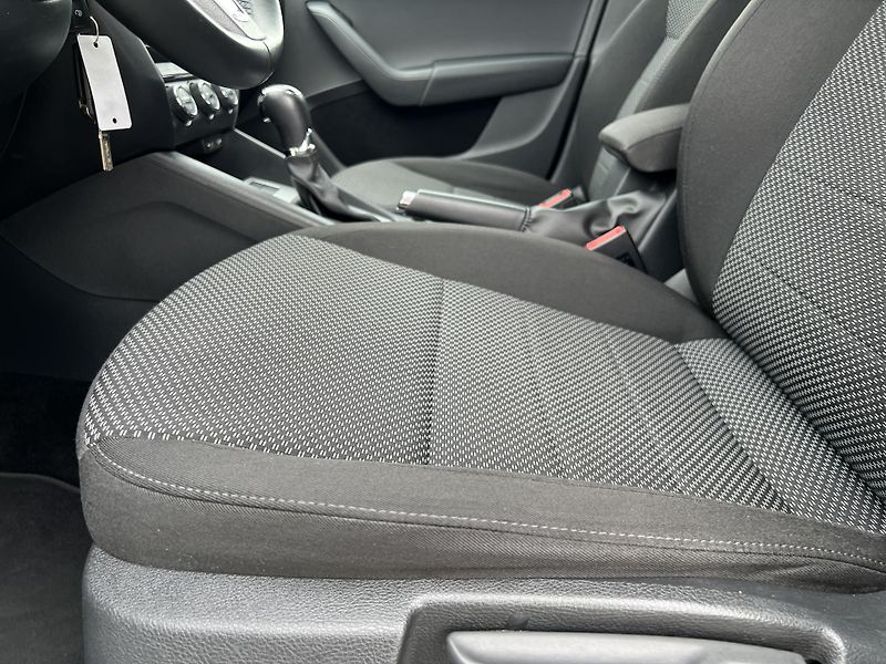 Škoda Octavia 1.6TDi 81kw KLIMA TEMPOMAT ALU - fotka 11 z 42