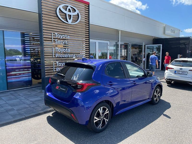 Toyota Yaris NG1.5 HEV 116k Style - fotka 4 z 26