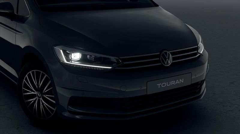 Volkswagen Touran (2026) 1,5 TSI EVO2 7DSG  People - fotka 4 z 5