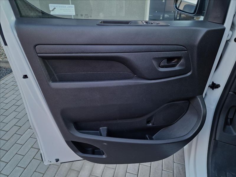 Opel Vivaro 1.5CDTI 88kW, původ ČR,1.Maj. - fotka 36 z 47