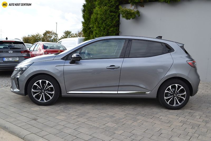 Renault Clio Techno TCe 90 - fotka 2 z 39