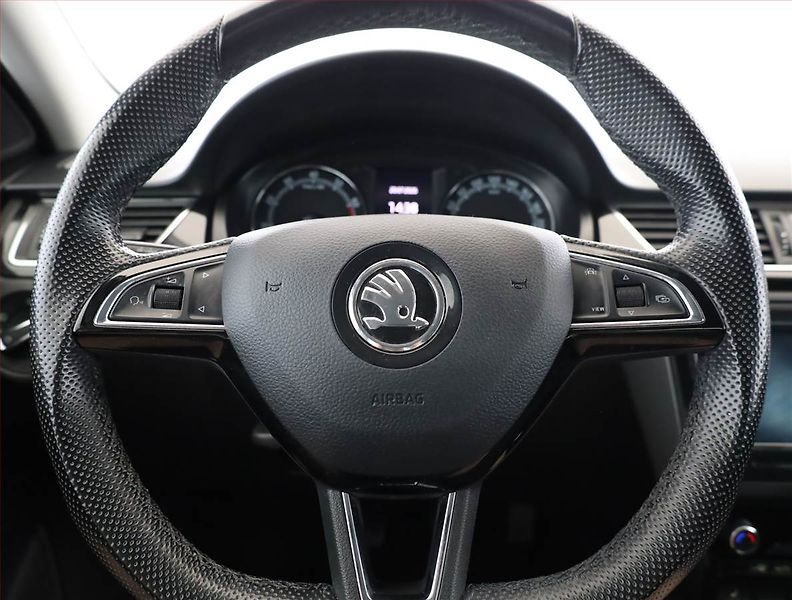 Škoda Rapid (2018) Style Plus 1.0 TSI, ČR,1.maj - fotka 8 z 17