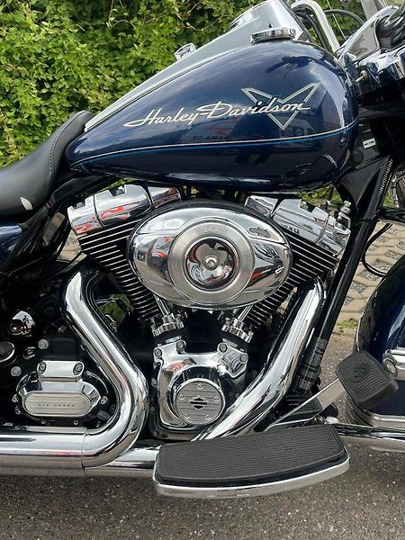 Harley-Davidson FLHR Road King (2012) - fotka 10 z 14