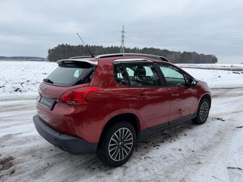 Peugeot 2008 1.2 PureTech, serv.kniha - fotka 6 z 29