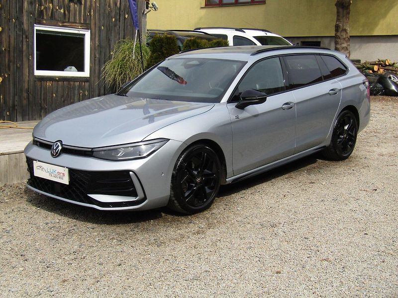 Volkswagen Passat Variant (2024) 2.0 TDI 110kW DSG ACC - fotka 1 z 47