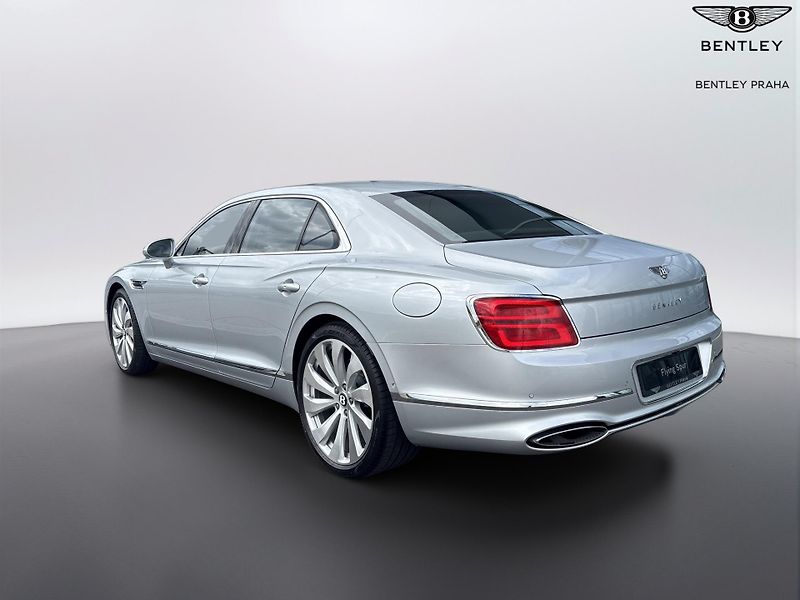 Bentley Flying Spur - fotka 3 z 13