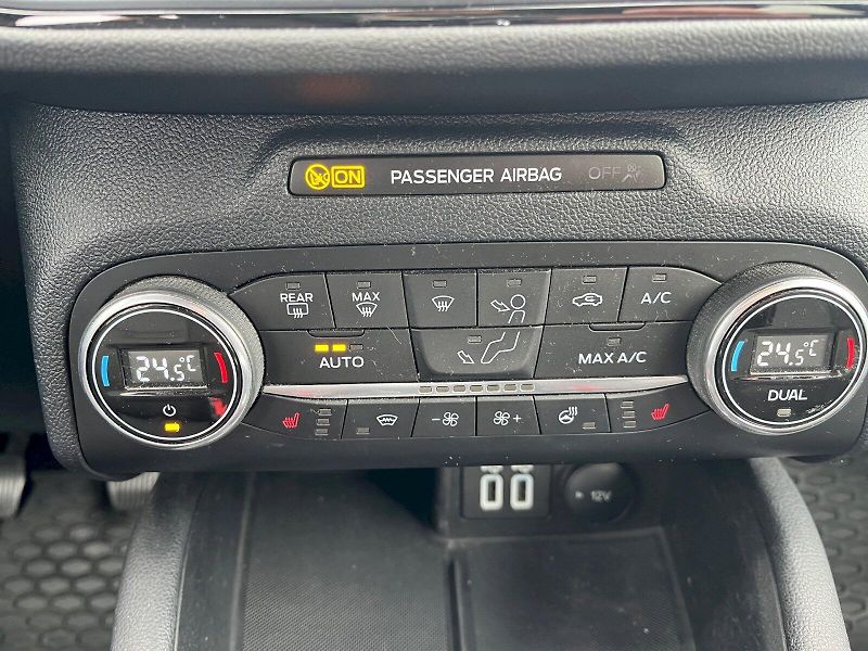 Ford Kuga (2021) - fotka 23 z 28
