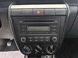 Volkswagen Fox (2006) 1.2 DOLOŽENÉ KM, 1.MAJITEL - náhled 18