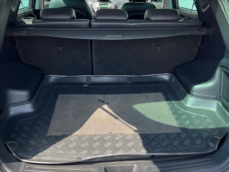 Hyundai ix35 1,7 CRDi 85kW STYLE - fotka 14 z 25