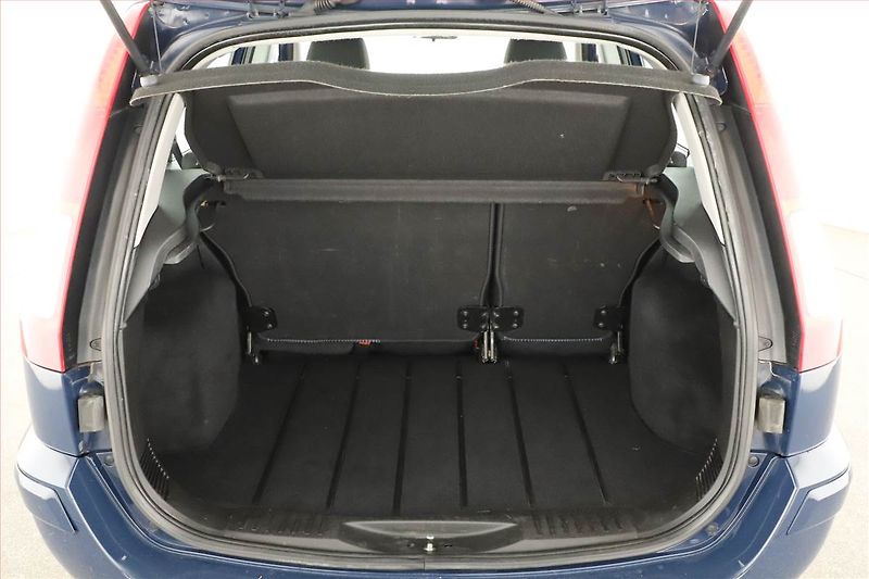 Ford Fusion (2010) 1.4, po STK, Tažné, v provozu - fotka 11 z 12