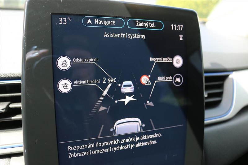 Renault Captur (2020) 1,6 Intens E-TECH Plug-in - fotka 43 z 71