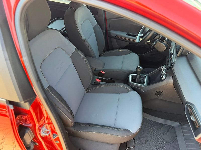 Dacia Jogger Expression 1.0TCe + LPG - fotka 8 z 30