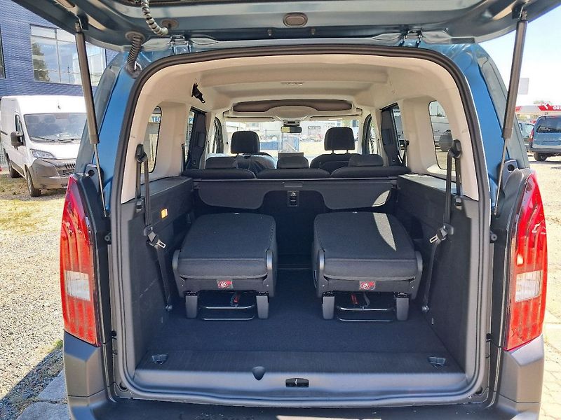 Peugeot Rifter LONG GT BlueHDi 130 S&S EA - fotka 9 z 11