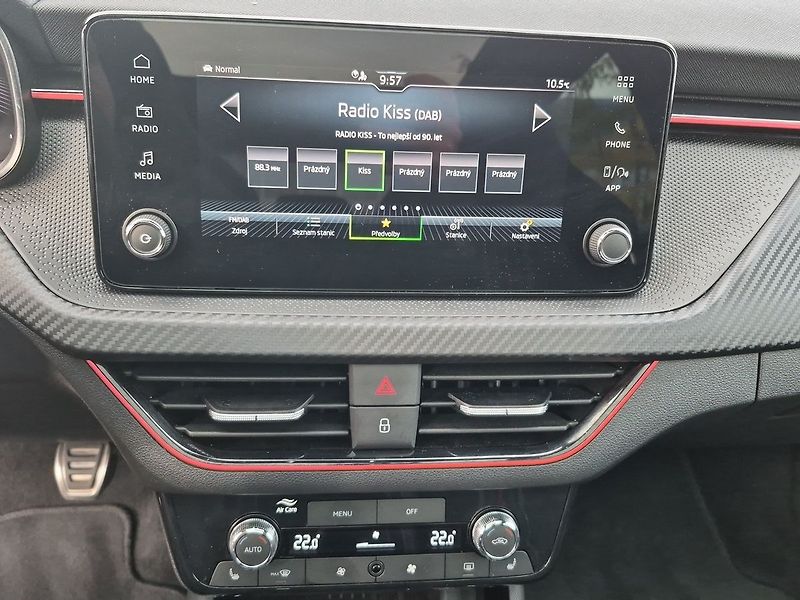 Škoda Kamiq Monte Carlo  1,5 TSI 110 kW - fotka 20 z 28