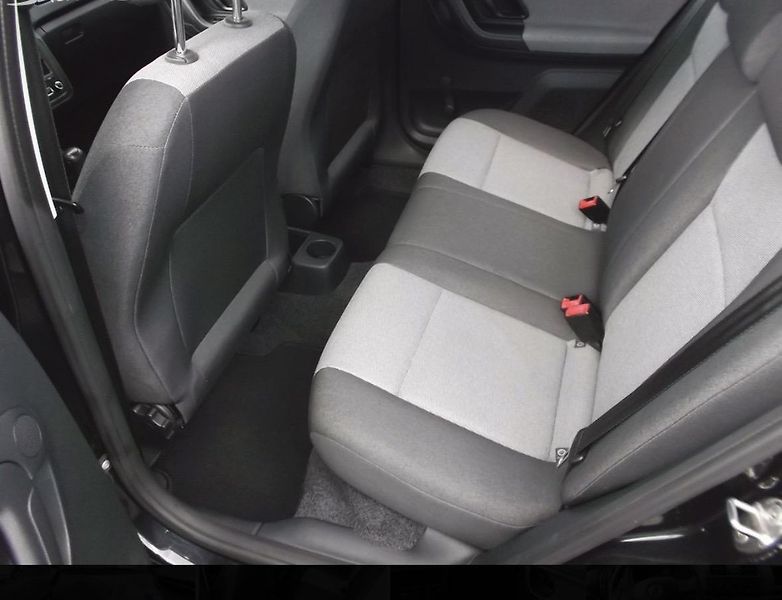 Škoda Fabia (2013) 1.2 i , 44kw - fotka 12 z 13