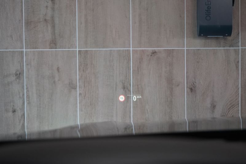 BMW Řada 7 740d xDrive, Nezávislé,HUD,PPF - fotka 25 z 47