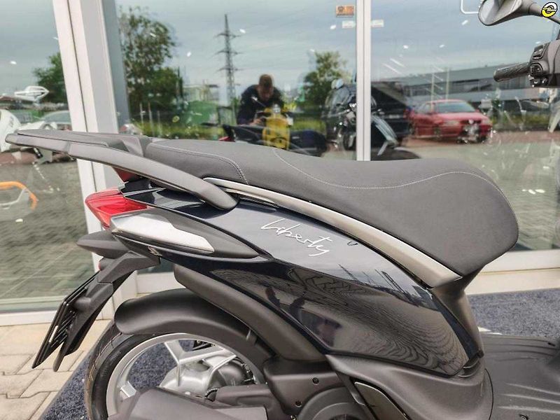 Piaggio Liberty 125 iGET (2026) Liberty 125 E5+ - fotka 26 z 39