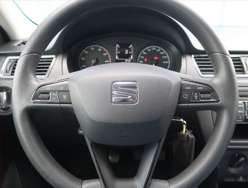 Seat Toledo (2015) 1.2 TSI, Serv.kniha - fotka 15 z 17