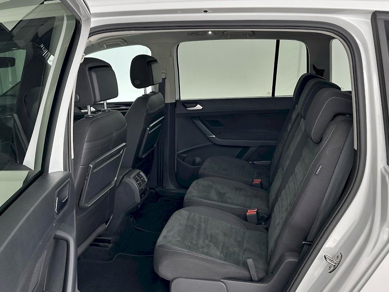 Volkswagen Touran (2022) Comfortline 2.0 TDI 90kW - fotka 8 z 33