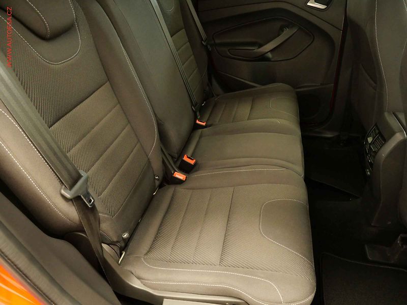 Ford Kuga (2015) 1.5EB, AC, temp - fotka 12 z 23