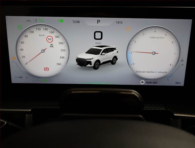 Chery Tiggo 7 (2026) 1.6 TGDI, LUXURY, Ad. tempomat - fotka 11 z 24