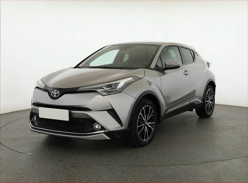 Toyota C-HR (2019) 1.2 Turbo - fotka 2 z 18